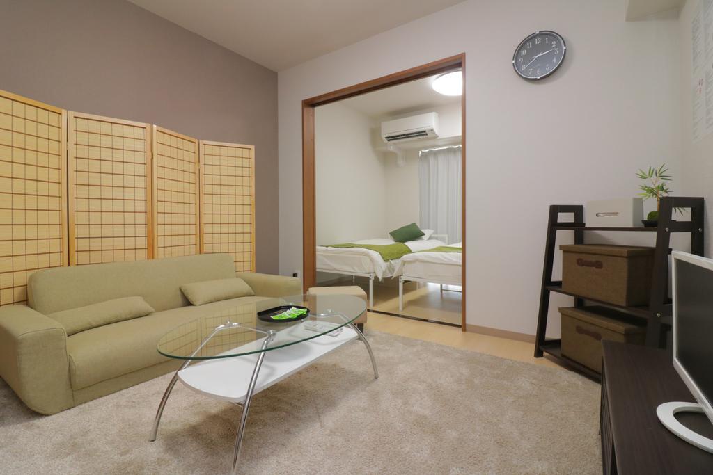 Hg Cozy Hotel No 24 京橋駅前 Osaka Zewnętrze zdjęcie